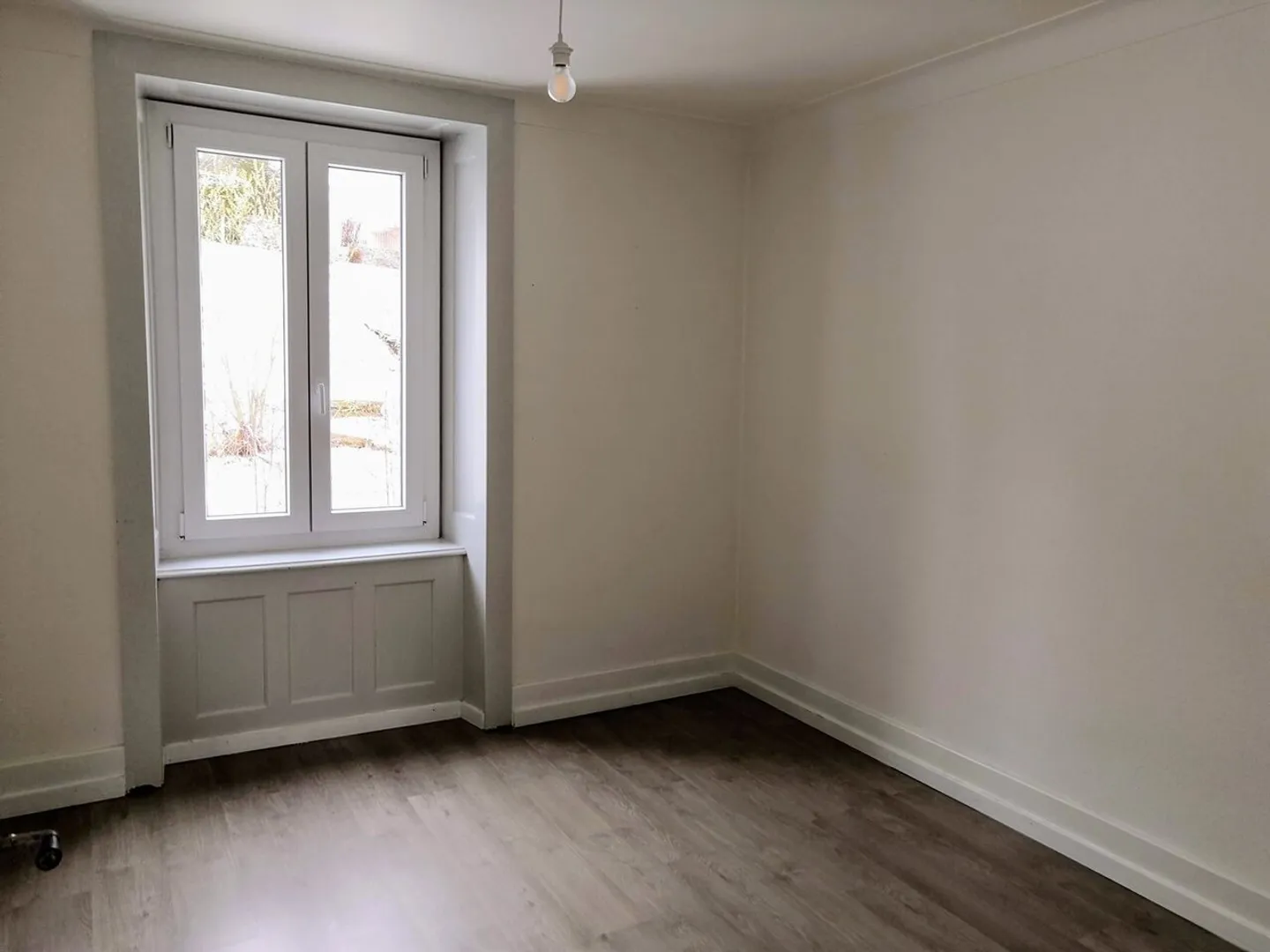 3-room apartment with balcony 2nd floor without elevator - Photo 5 of 12