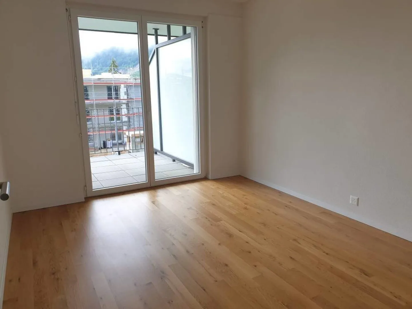 Incantevole appartamento di 3,5 locali con grande balcone - Foto 8 di 8