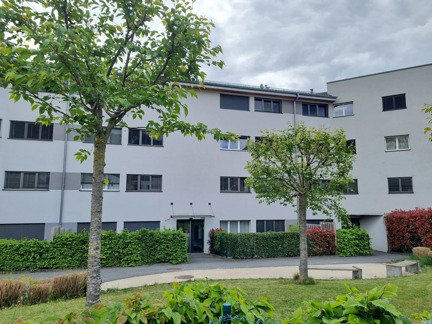 Magnifico appartamento di 3,5 locali situato in un quartiere tranquillo - Foto 2 di 9