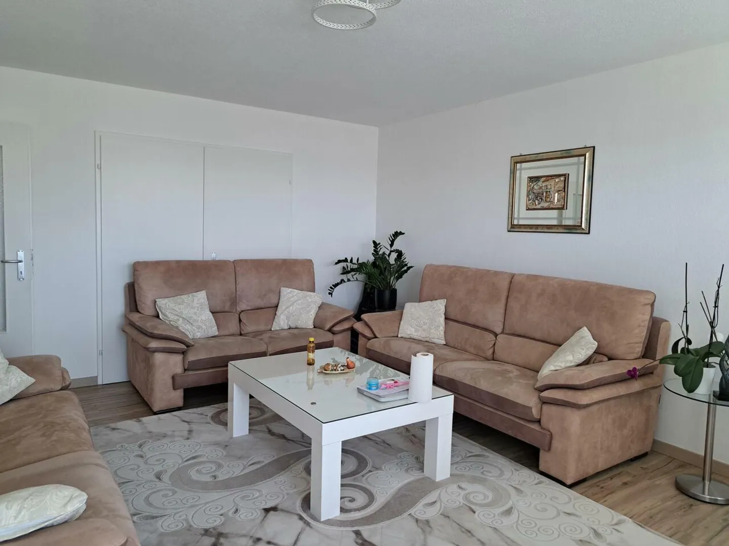 Route de Gouttes d'Or 19 - Appart 5.5 rooms - Photo 3 of 12