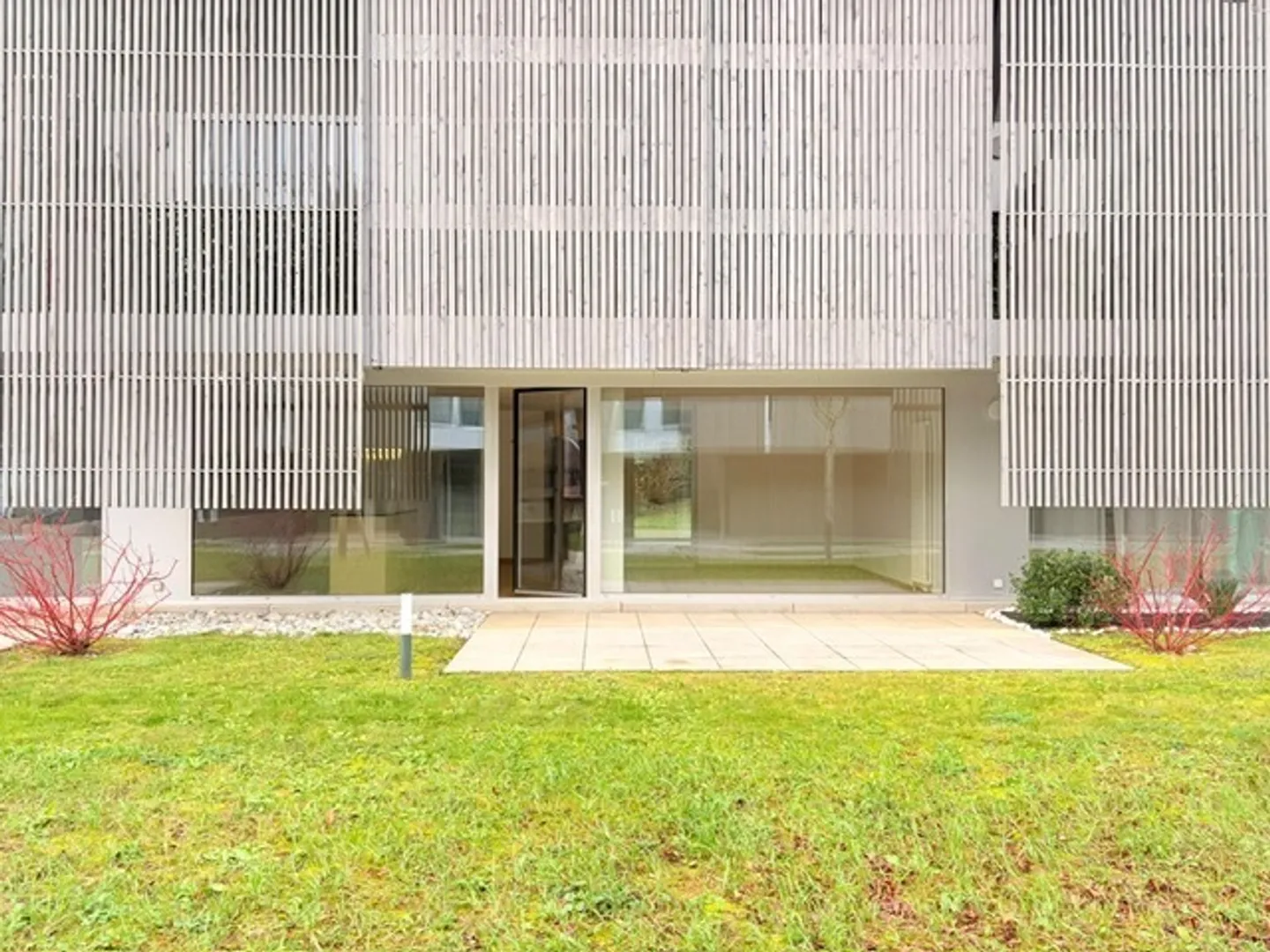 BEAUTIFUL 3.5 ROOM DUPLEX WITH TERRACE - Photo 1 of 7