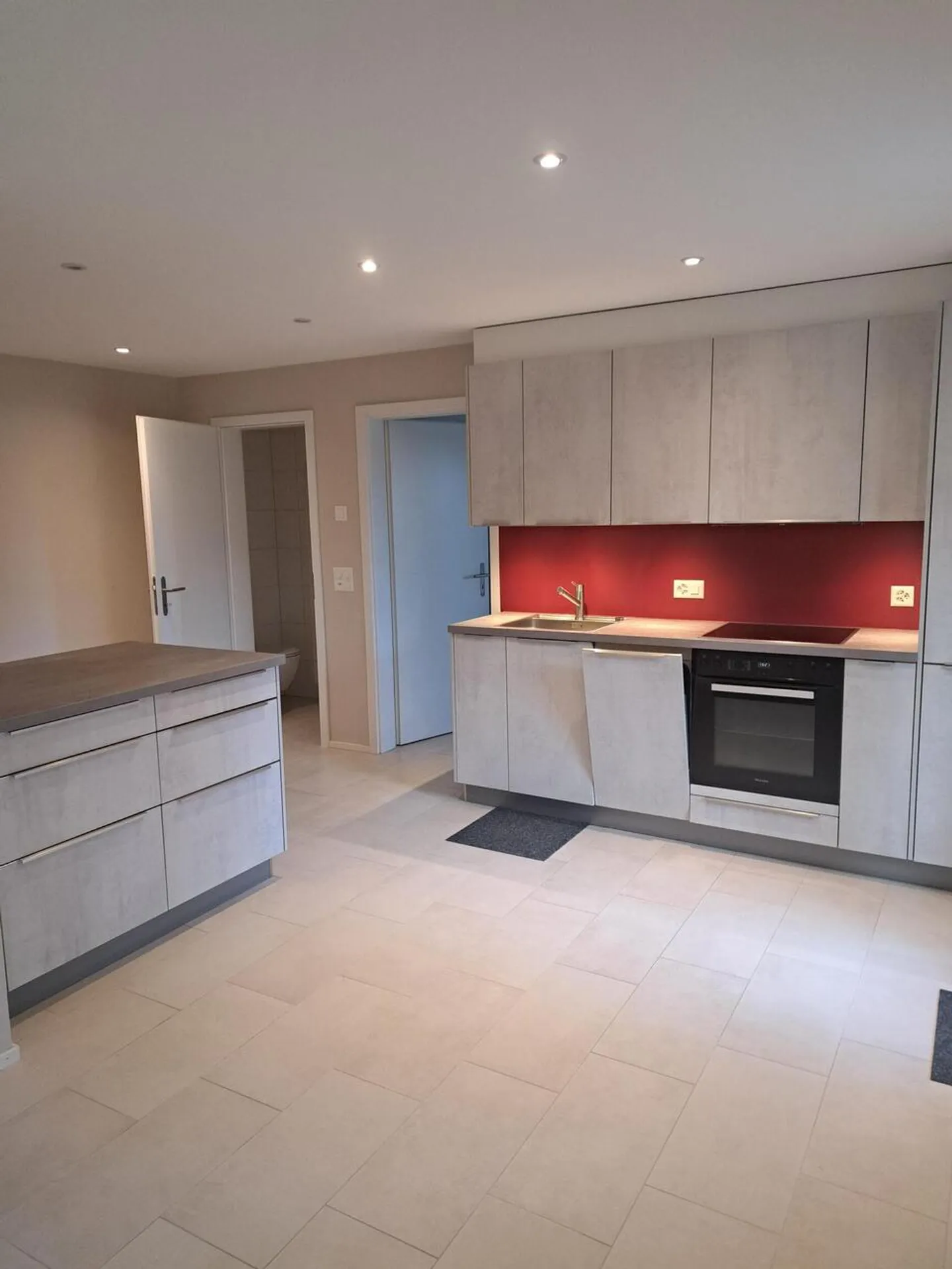 Appartement moderne à Fribourg - Photo 1 sur 8