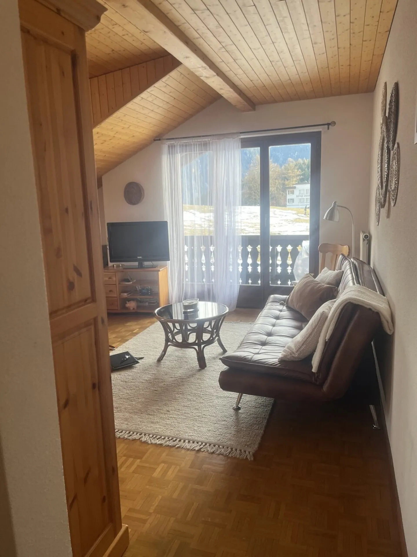 Cosy furnished studio of 36.8 m2. Year-round rental - Photo 8 of 9