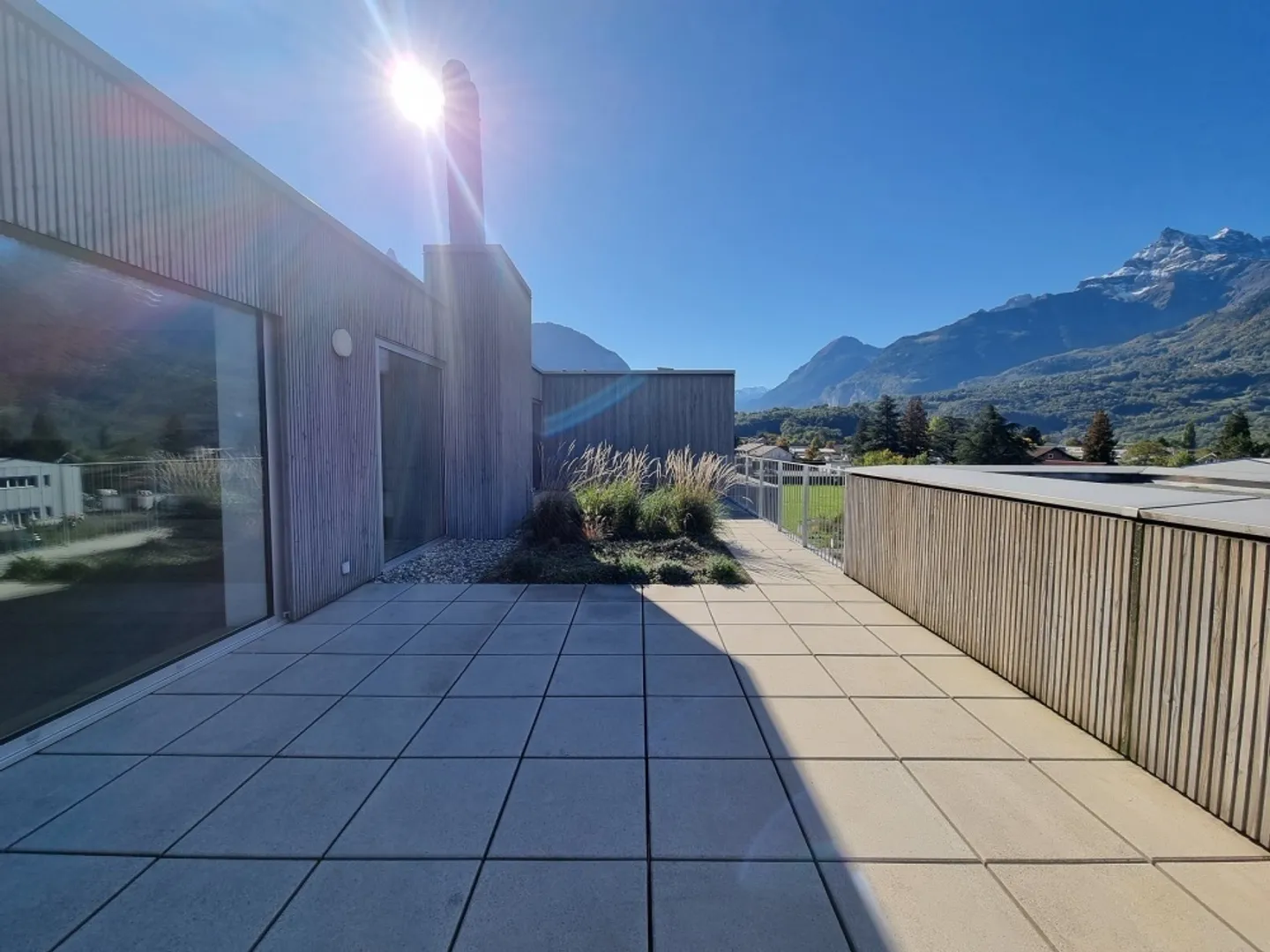 BEX - Magnificent 3.5-room penthouse apartment with terrace - Photo 2 of 13