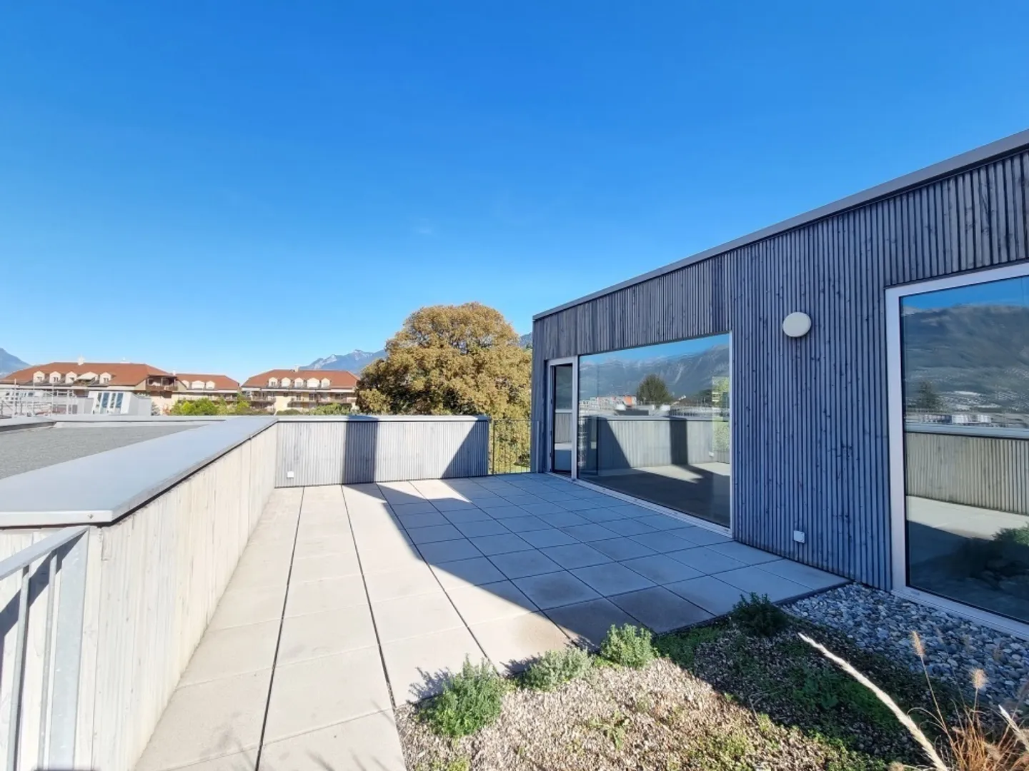 BEX - Magnificent 3.5-room penthouse apartment with terrace - Photo 4 of 13