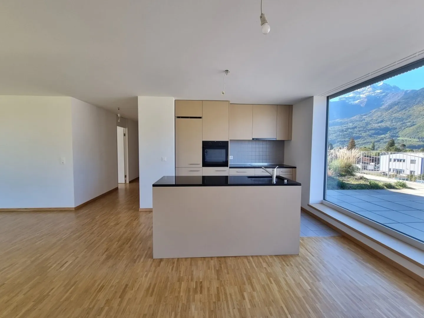 BEX - Magnificent 3.5-room penthouse apartment with terrace - Photo 6 of 13