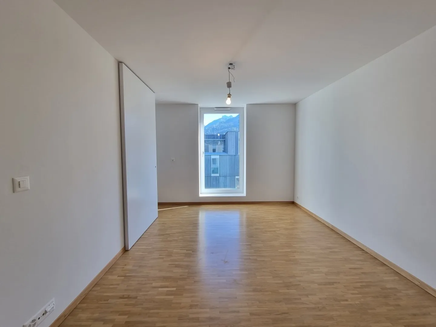 BEX - Magnificent 3.5-room penthouse apartment with terrace - Photo 9 of 13