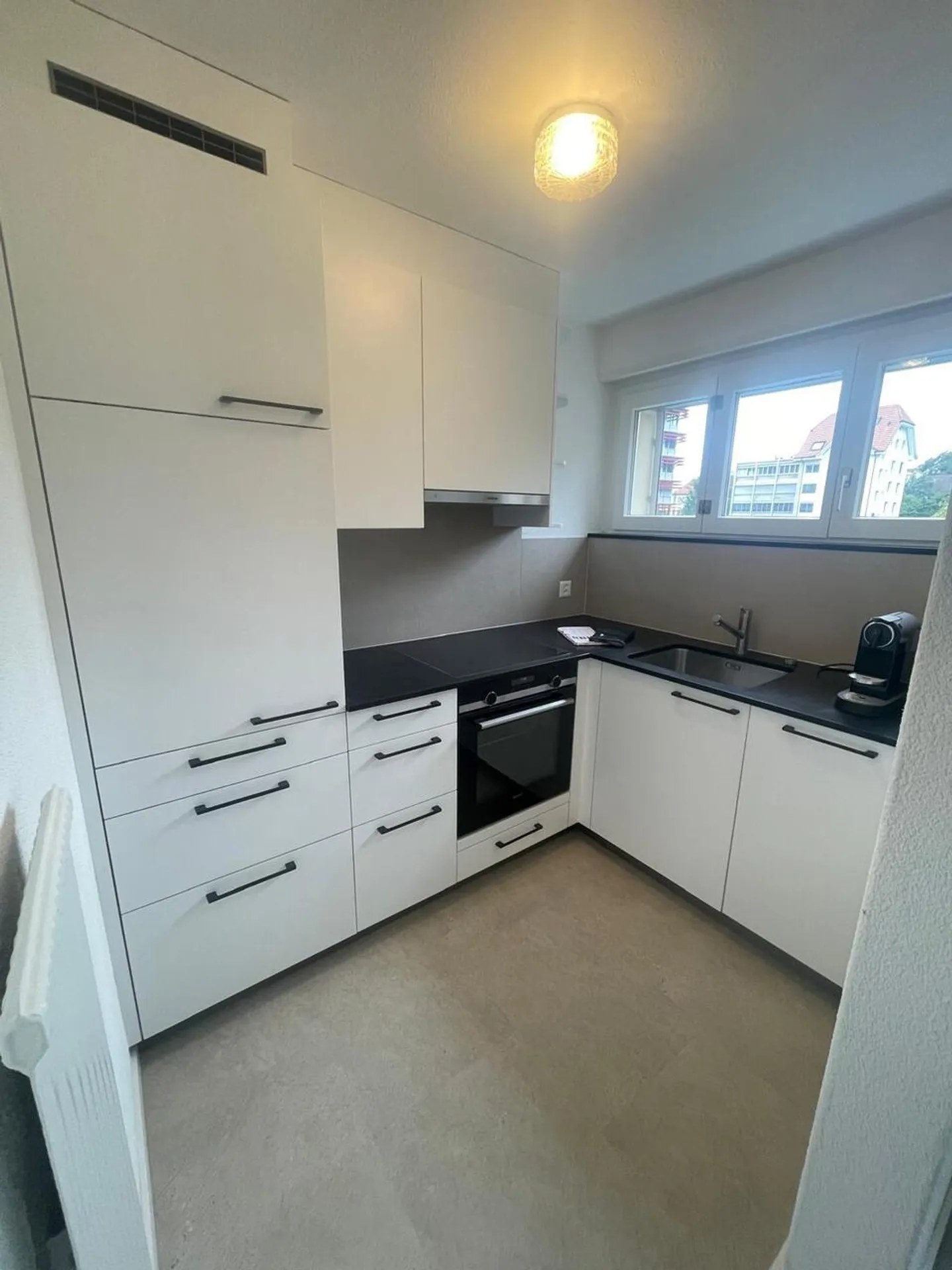 Appartement Moderne avec Balcon - Photo 1 sur 10