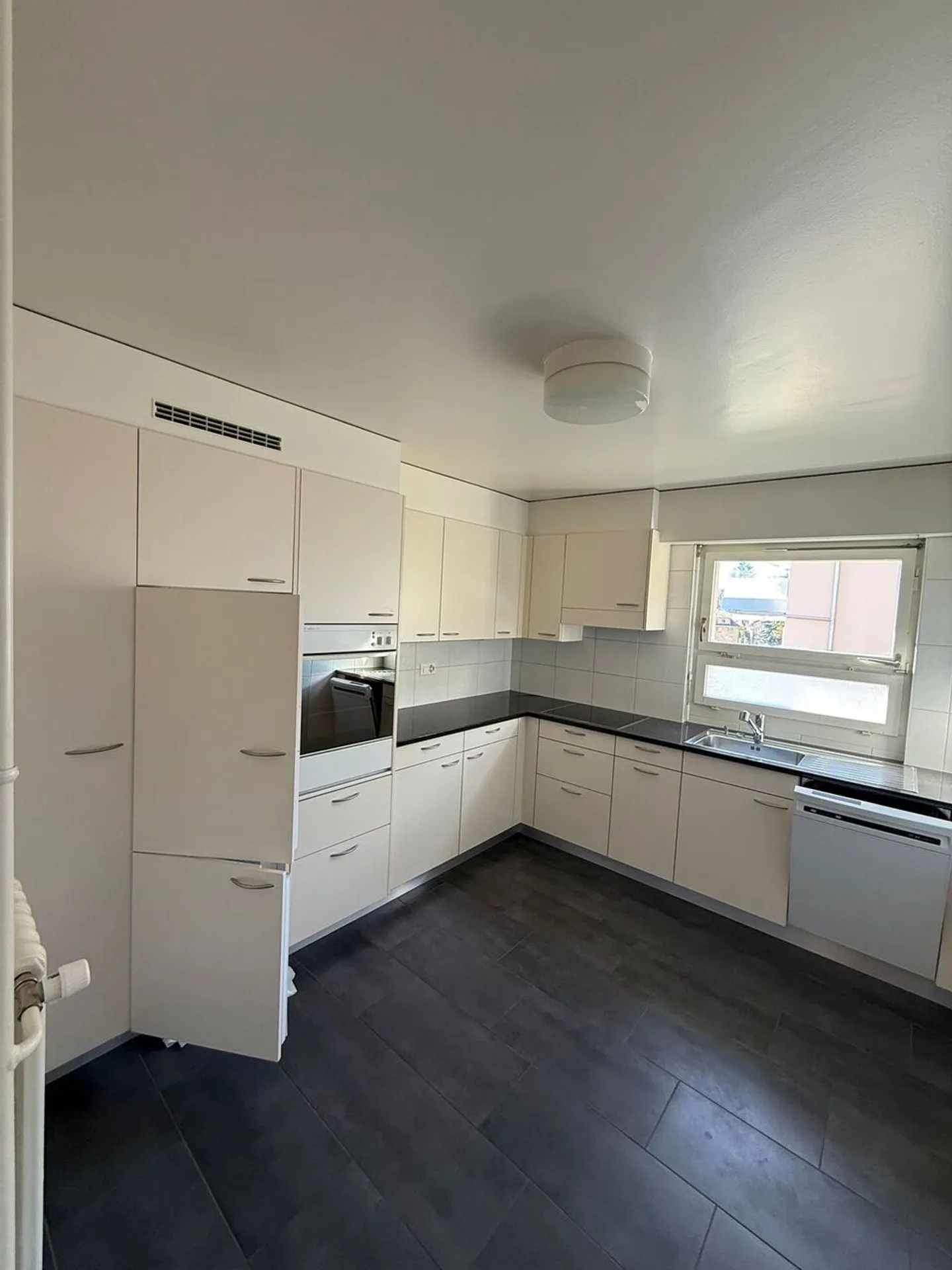 Wunderschöne 5,5-Zimmer-Wohnung mit Seeblick - Foto 4 von 10