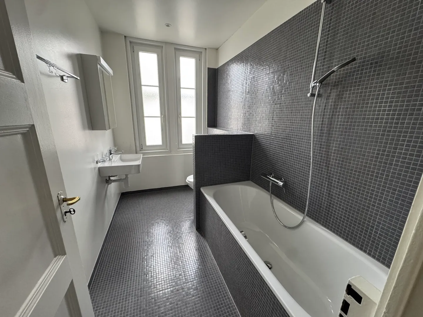 Helle und geräumige 4-Zimmer-Wohnung mit Balkon - Lausanne - Foto 7 von 7