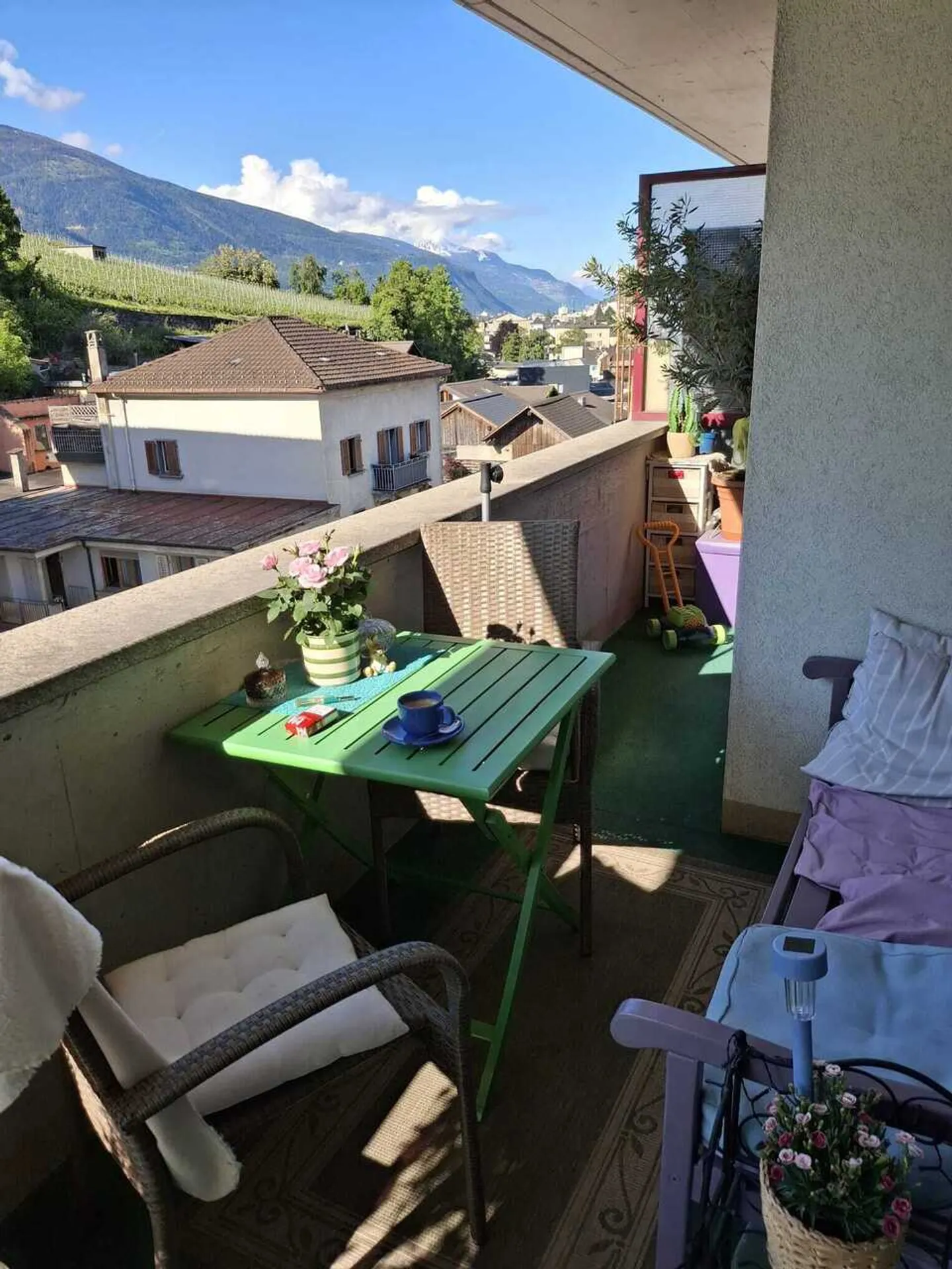 DA AFFITTARE - AMPIO STUDIO A SIERRE - Foto 8 di 10