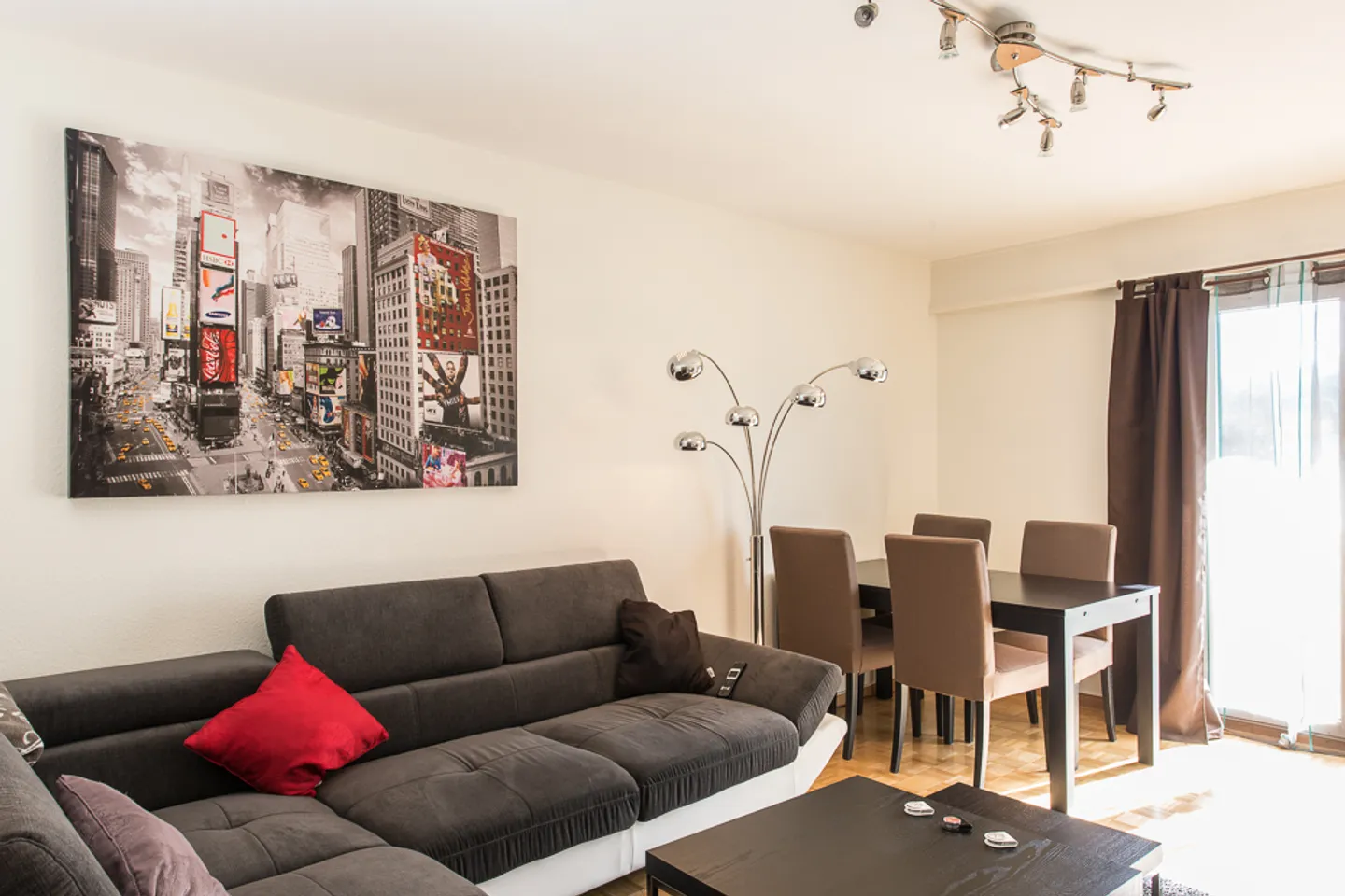 Rue Winkelried 43, Appart. 3 locali in un edificio con ascensore - Foto 3 di 8