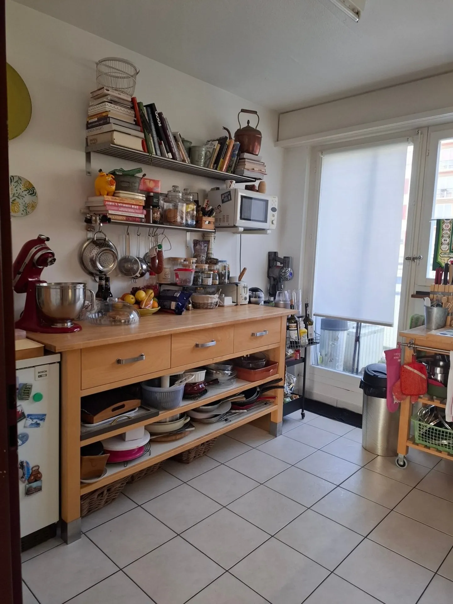 3-room penthouse apartment close to the train station - Photo 3 of 9