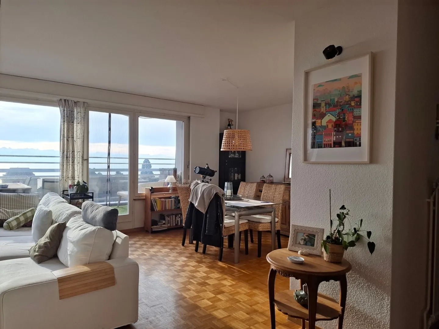 3-room penthouse apartment close to the train station - Photo 4 of 9