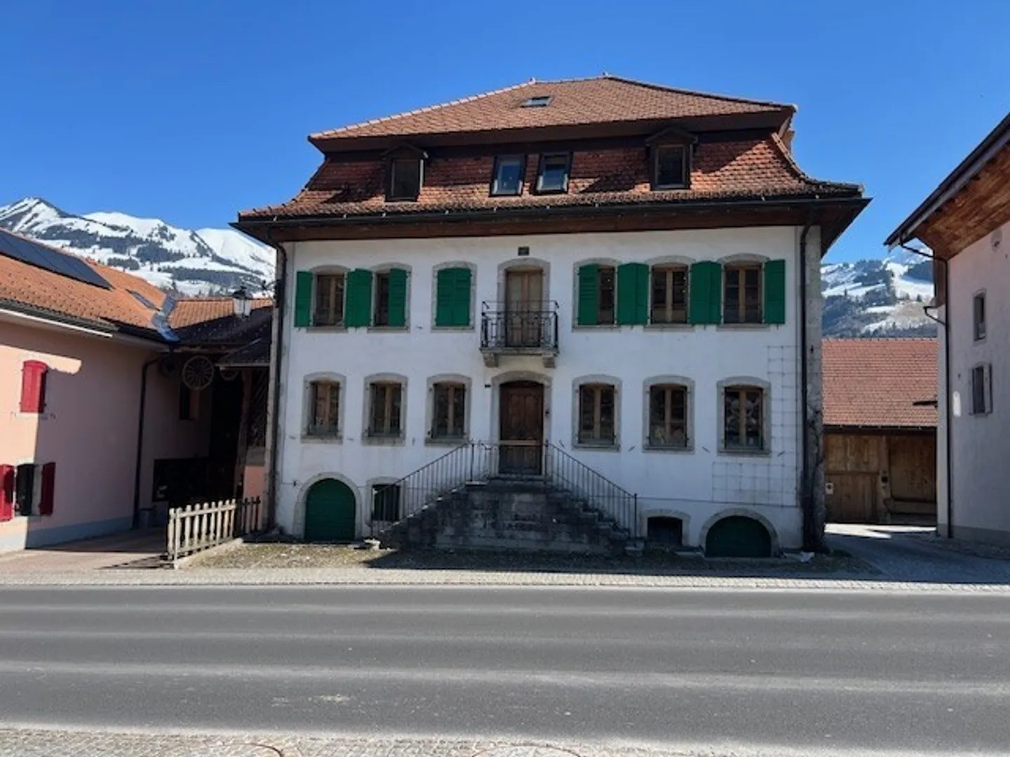 Appartement Charmant à Villars - Photo 1 sur 3