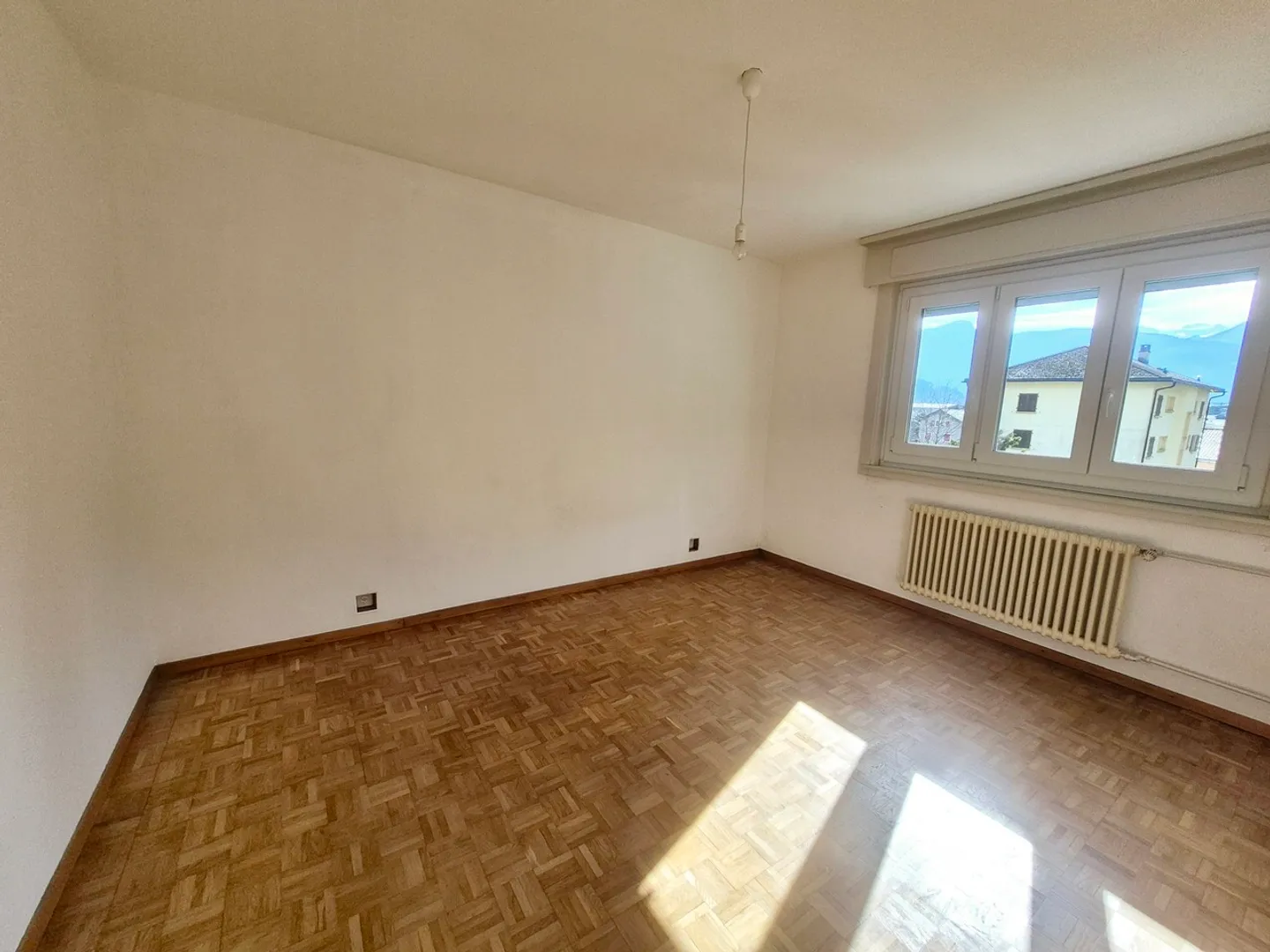 Appartamento Incantevole con Balcone - Foto 6 di 7