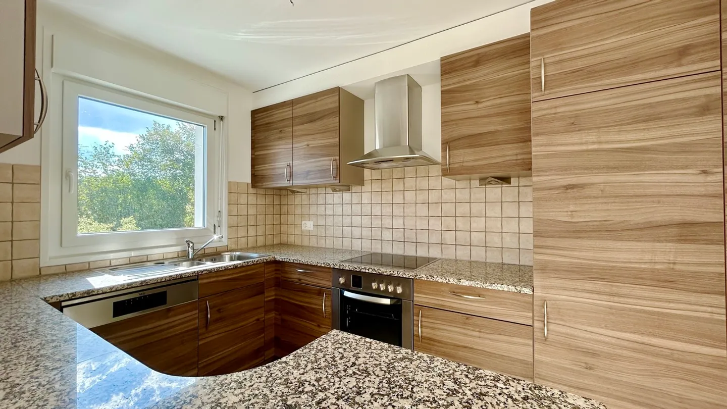 Apartment for rent! - Photo 2 of 6
