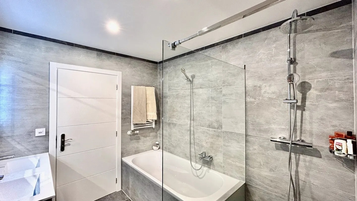 Superbe duplex aux portes de Lausanne ! - Photo 7 sur 9