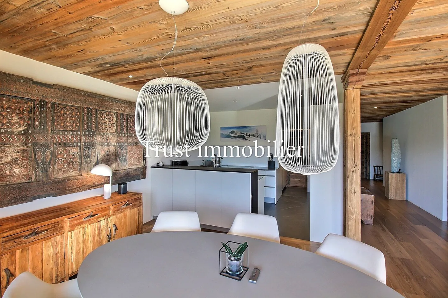 4009. Appartement luxueux 4.5 pièces en rez-de-jardin, Quartier Moubra - Photo 4 sur 13