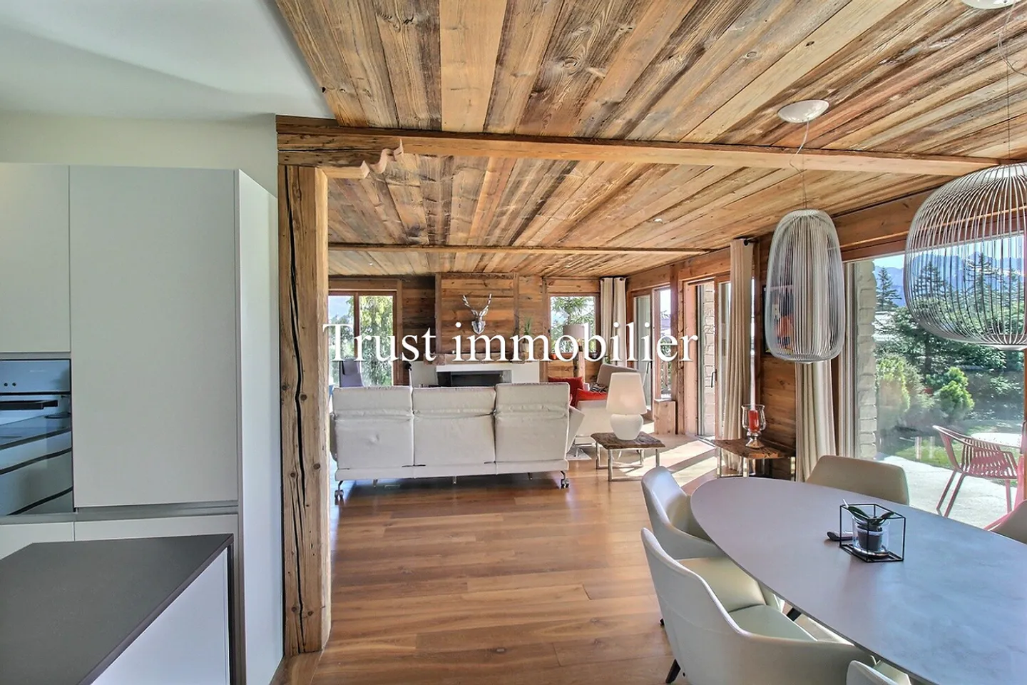 4009. Appartement luxueux 4.5 pièces en rez-de-jardin, Quartier Moubra - Photo 5 sur 13