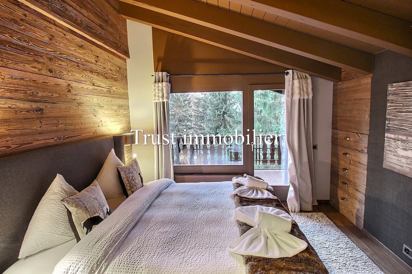 Incredible 4.5 room penthouse for rent, near Crans center - Photo 13 of 13