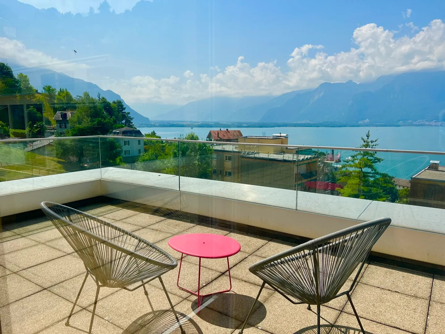 6028 Geräumige Penthouse-Wohnung in Montreux: Panoramablick und große Terrasse - Foto 11 von 13