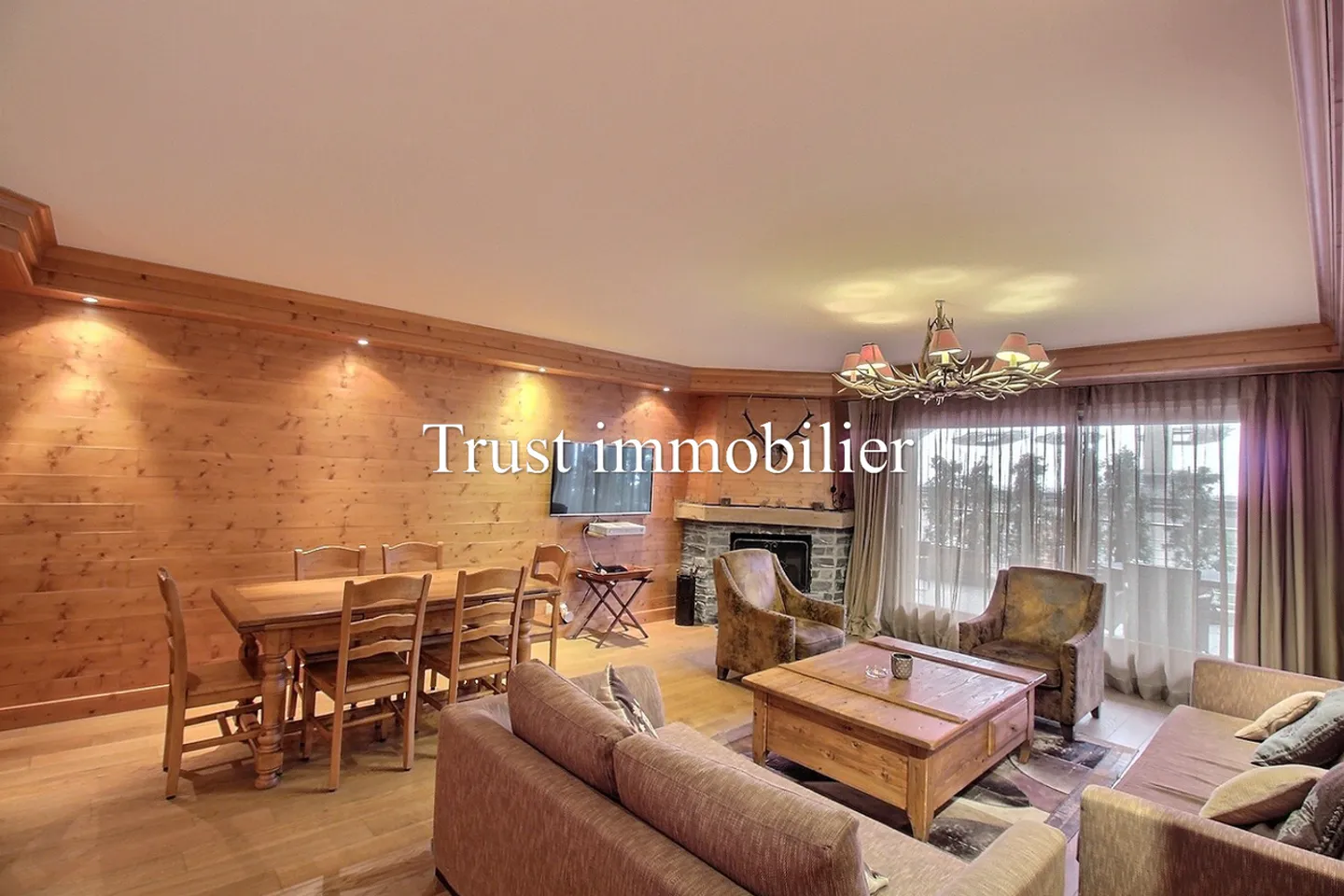 Appartamento 3.5 pcs piacevole in vendita, nel cuore di Crans - Foto 2 di 10