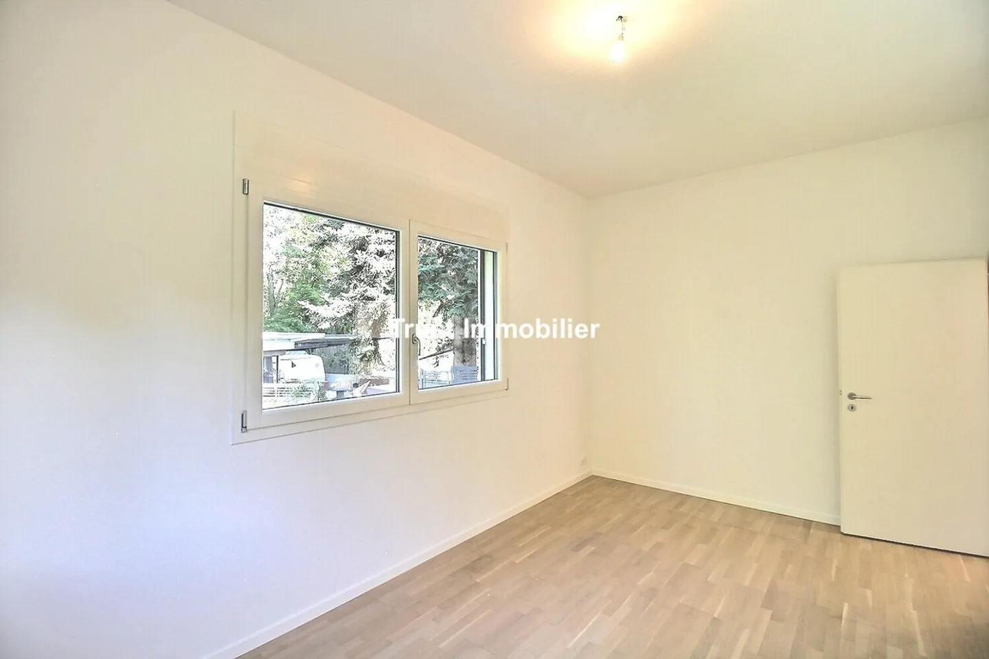 4047.E Apartment 3.5 rooms with an unobstructed view of the Salève - Photo 6 of 13