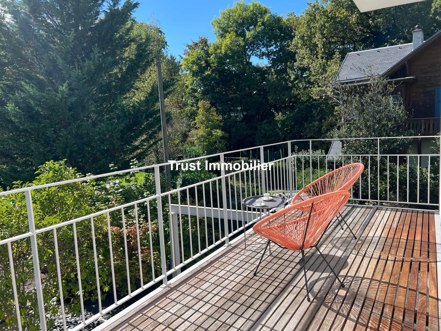 4047.E Apartment 3.5 rooms with an unobstructed view of the Salève - Photo 2 of 13