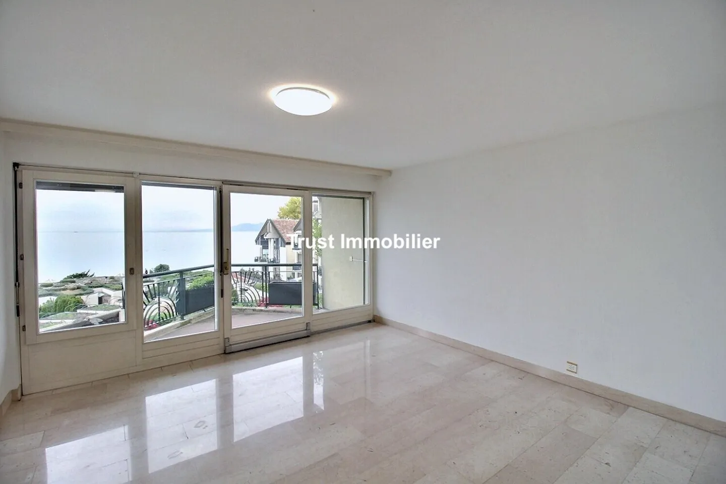 6023. Duplex-Penthouse-Wohnung mit atemberaubendem Blick in Villeneuve - Foto 3 von 13