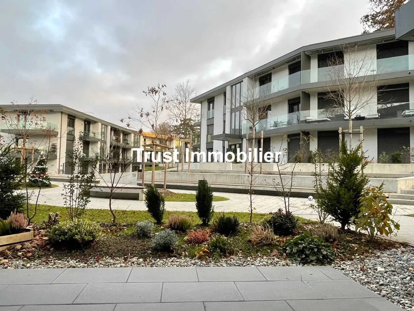 5007. Chambésy - Appartamento moderno di 5 stanze con terrazza privata - Foto 11 di 12