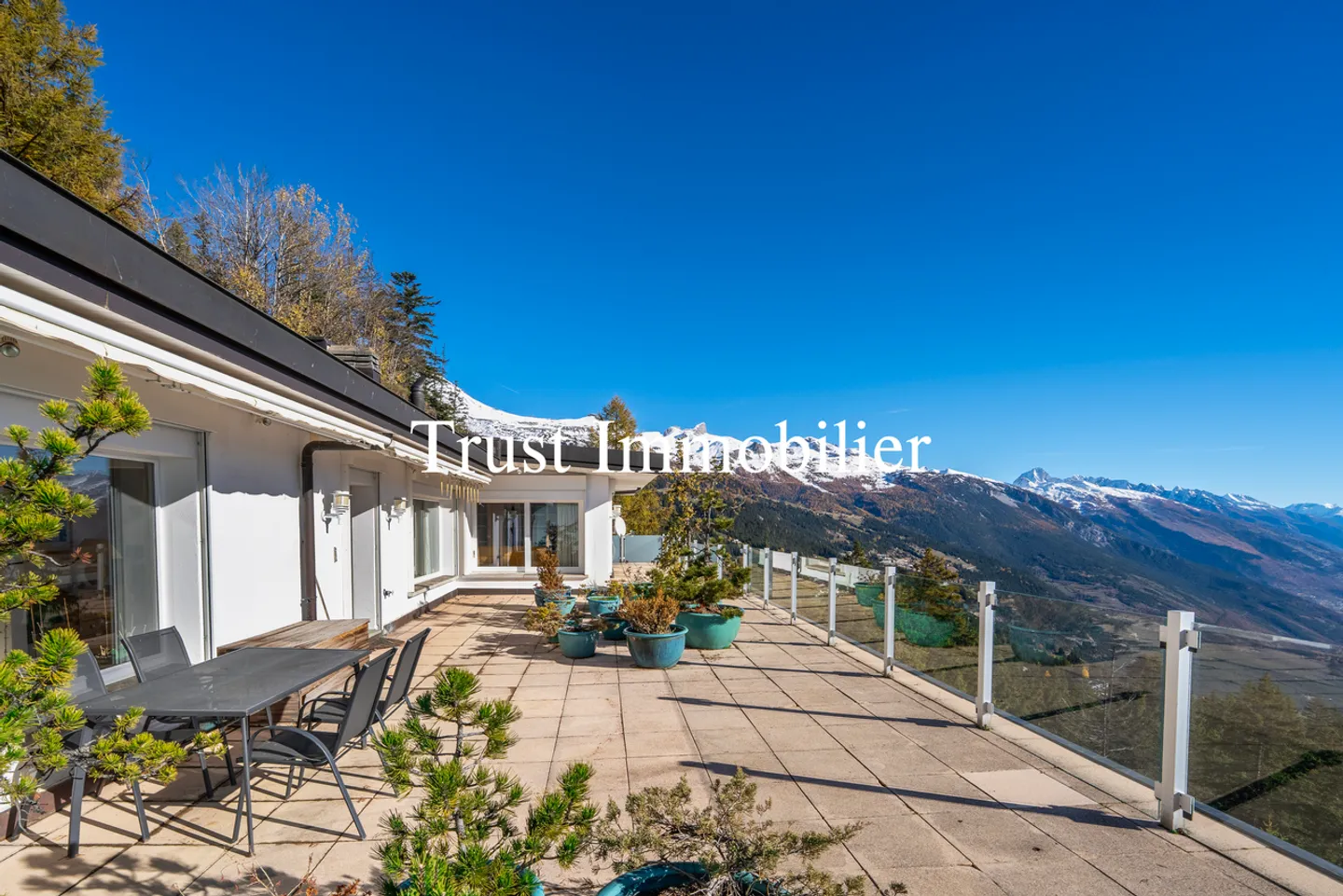 5004. Panoramablick von diesem großen Penthouse, SKI IN / OUT - Foto 13 von 13