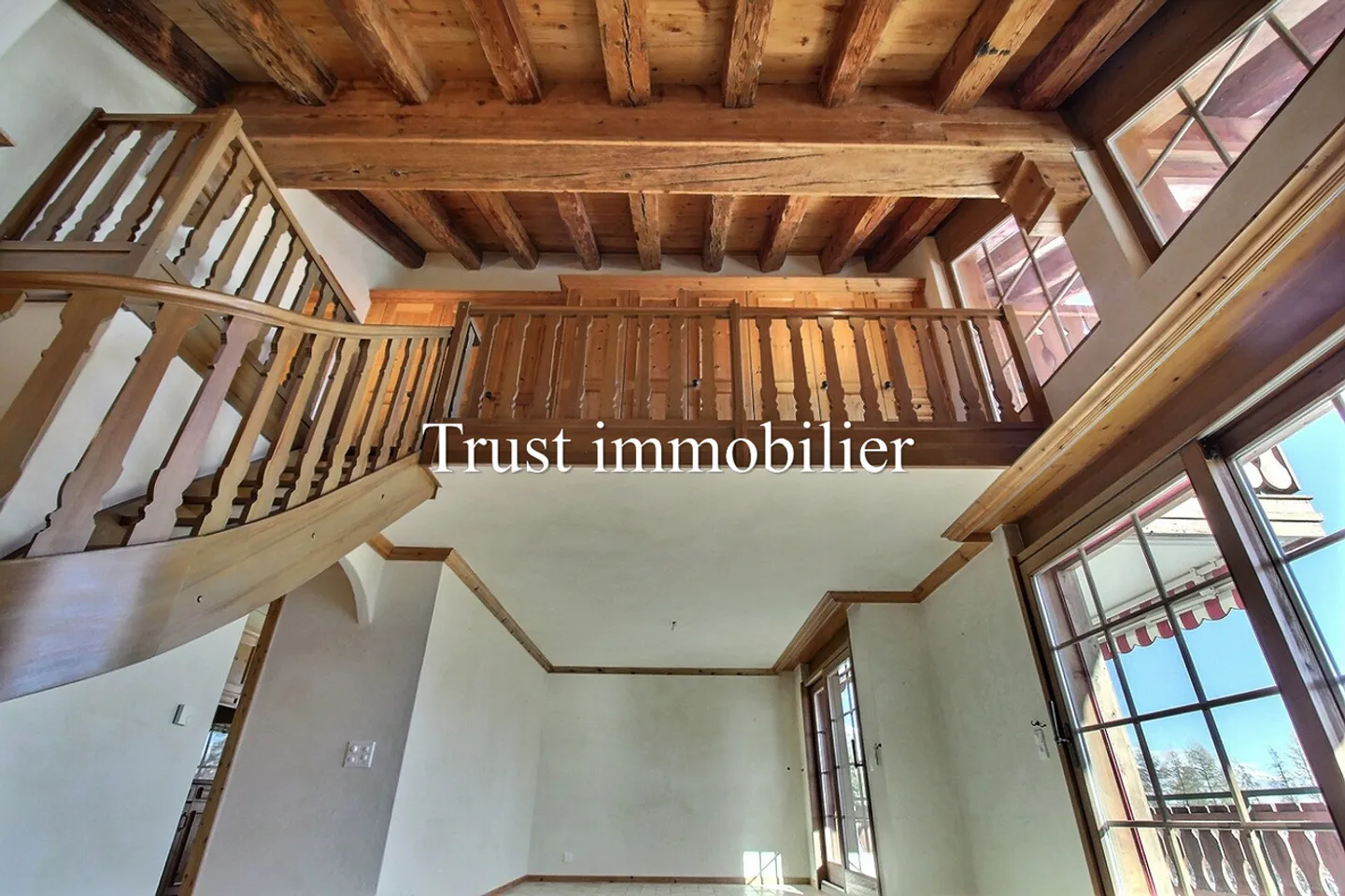 3006. Seducente semi-attico di 3,5 pcs a Crans-Montana - Foto 10 di 13