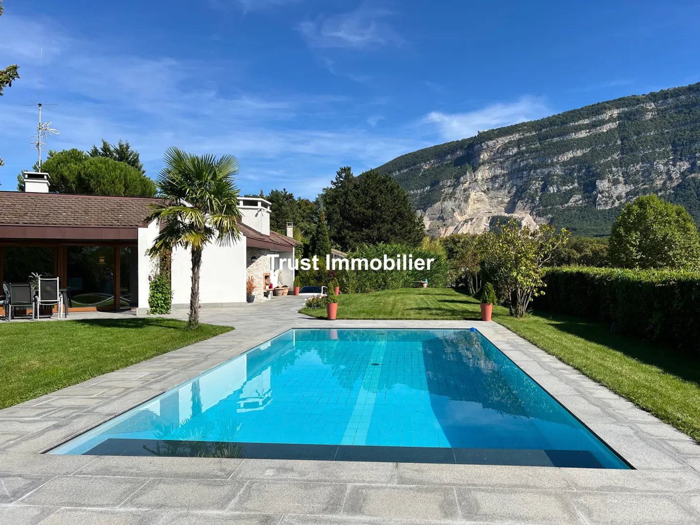 VESSY: RENOVATED ARCHITECT VILLA WITH SALEVE VIEW - Photo 1 of 12