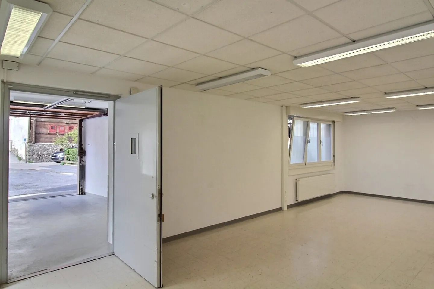 Modular Commercial Offices - Photo 10 of 13