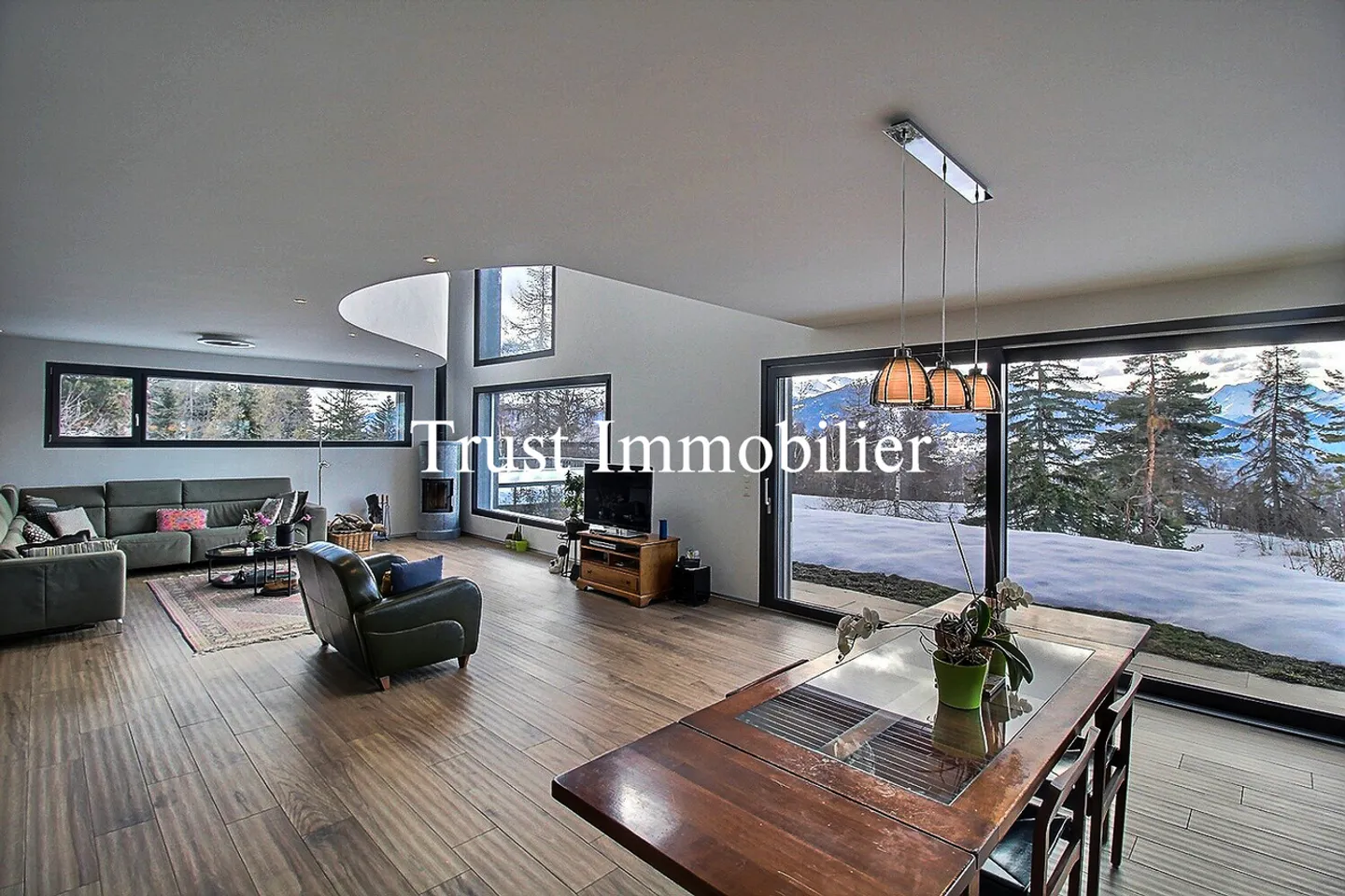 6010. Luxury, nature and refinement facing the mountains - Photo 9 of 13