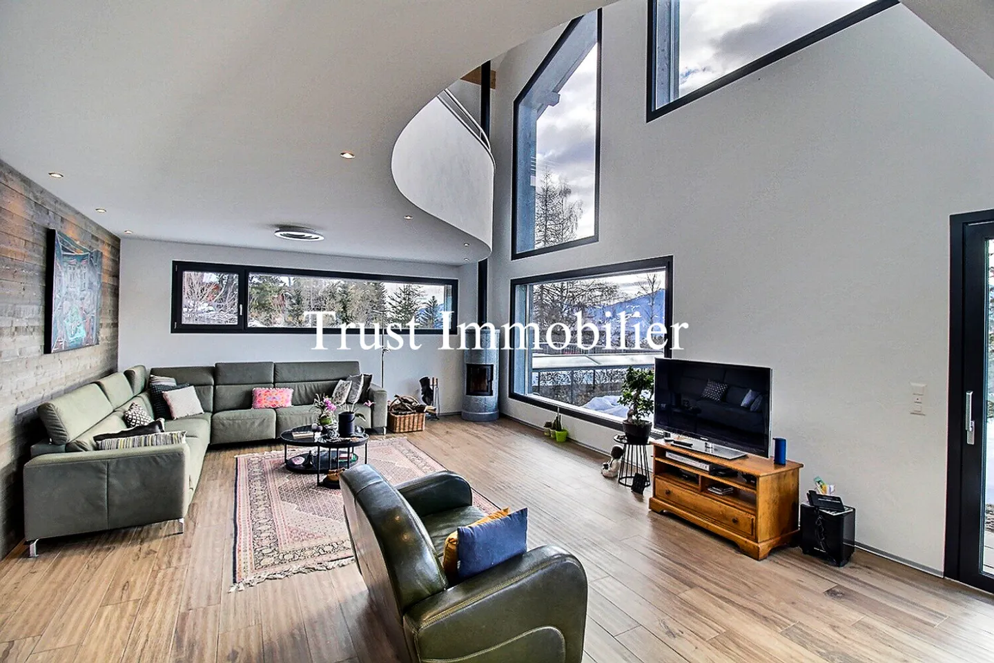 6010. Luxury, nature and refinement facing the mountains - Photo 7 of 13