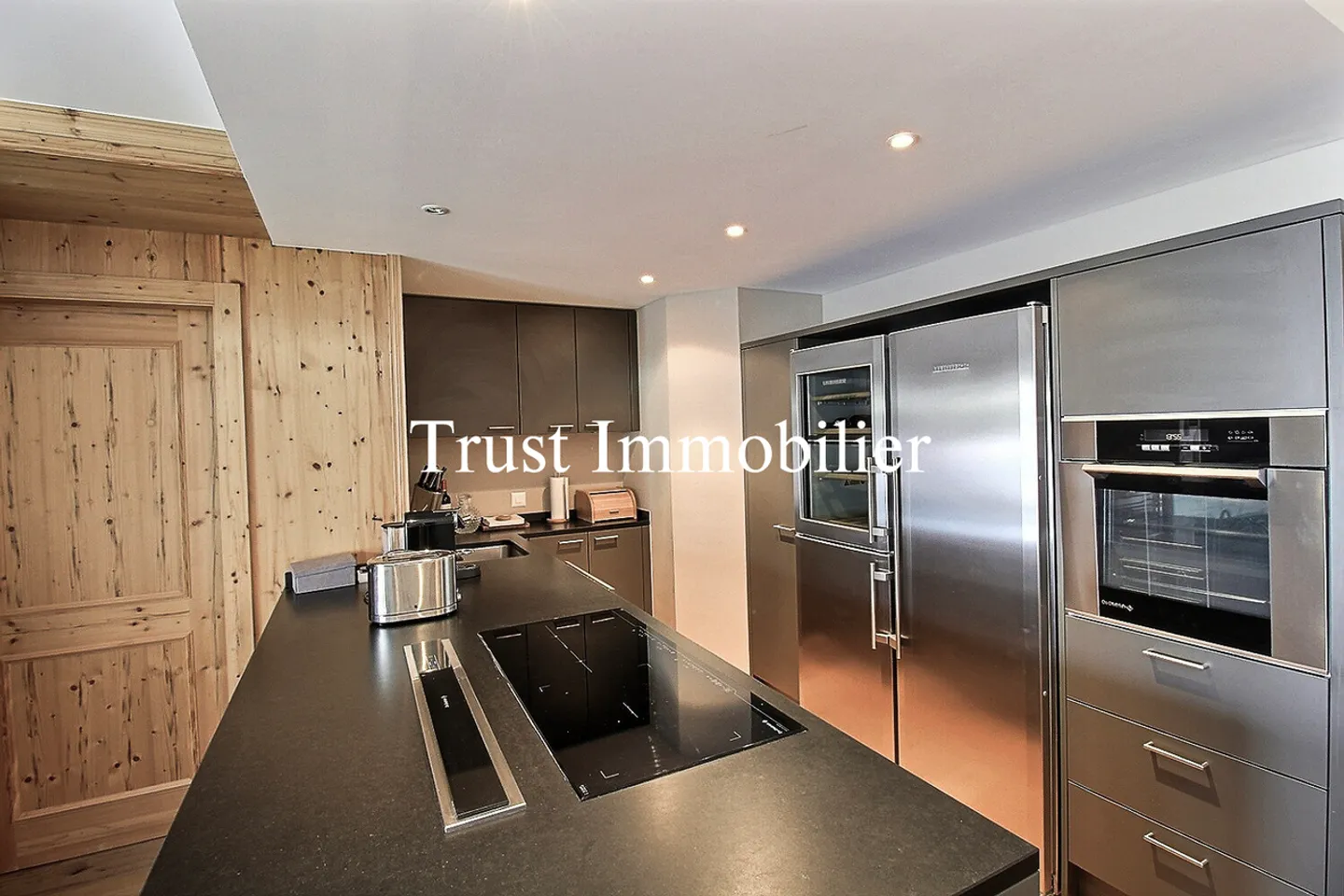 Luxury Apartment in Crans-Montana - Photo 5 of 13