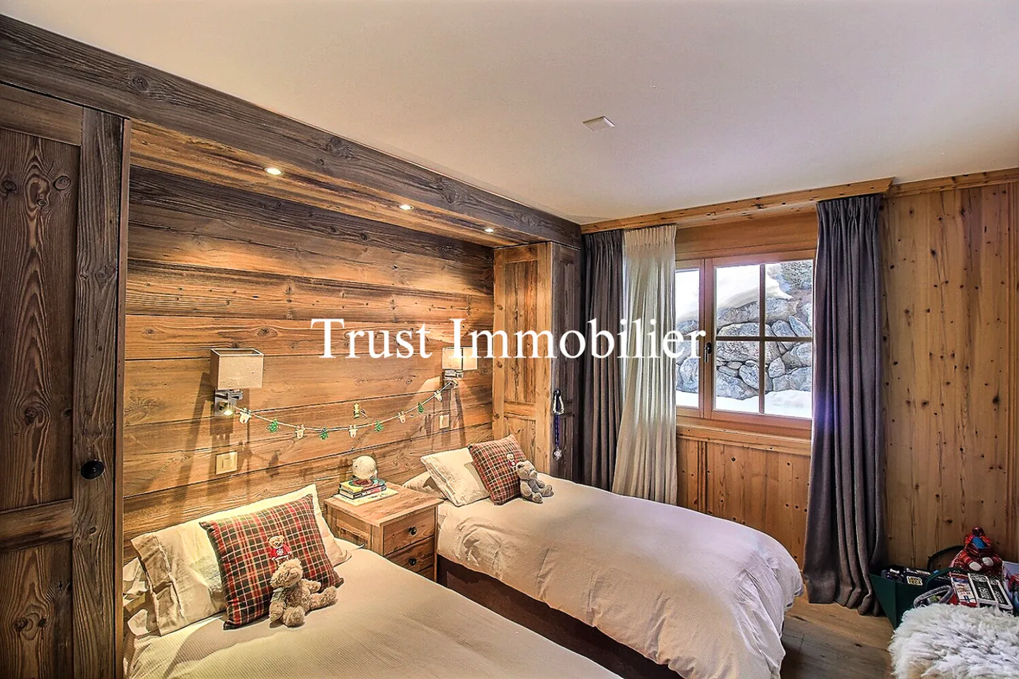 Luxury Apartment in Crans-Montana - Photo 3 of 13