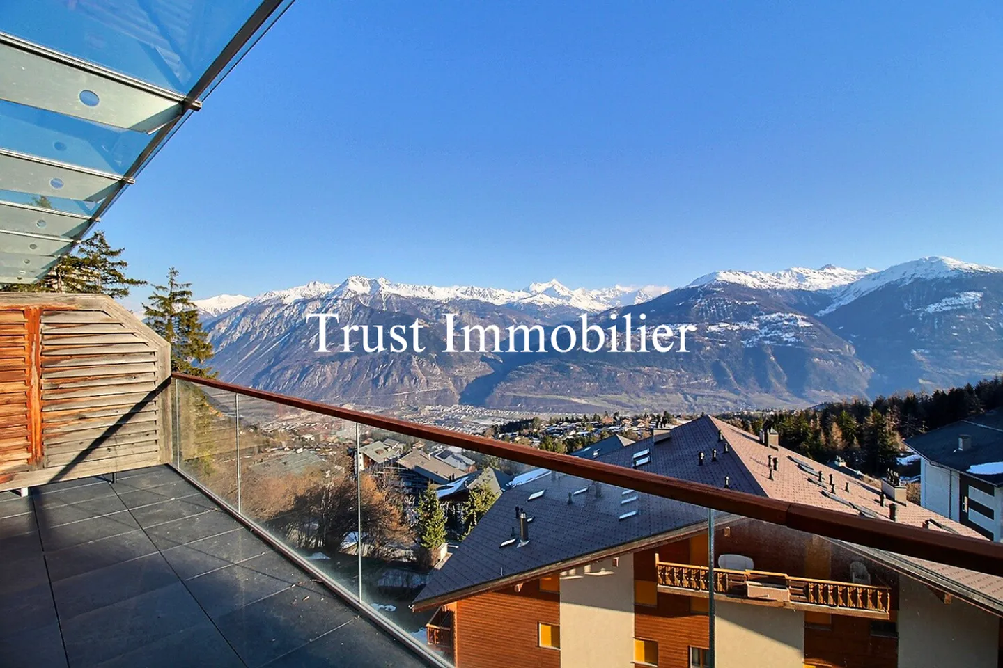 Appartement avec vue sublime - Photo 2 sur 13