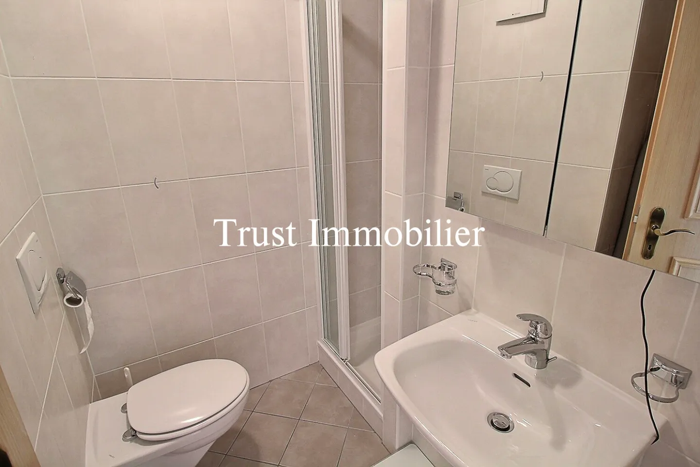 4007. Bel Appartement avec large vue montagnes - Photo 11 sur 13