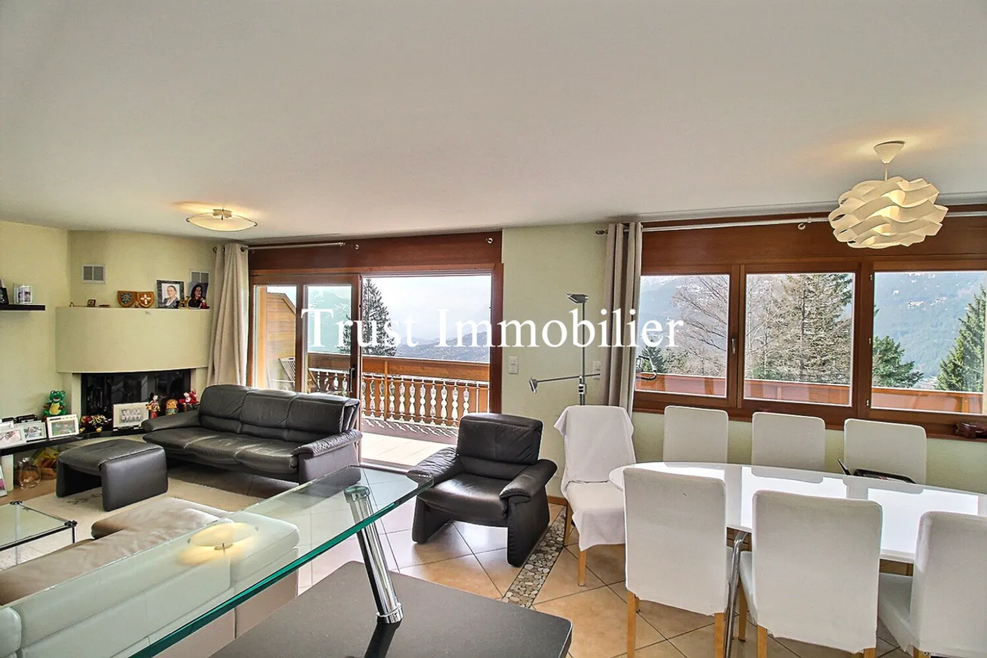 4007. Bel Appartement avec large vue montagnes - Photo 9 sur 13