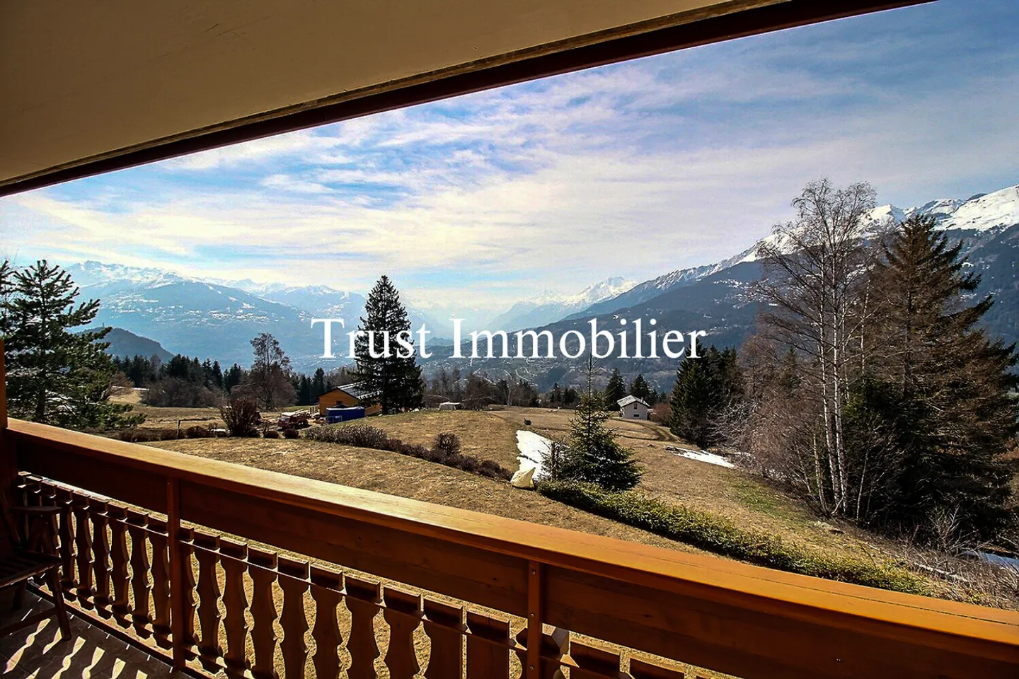 4007. Bel Appartement avec large vue montagnes - Photo 8 sur 13