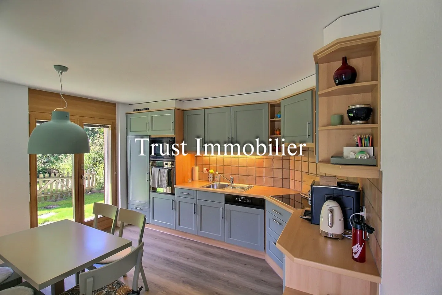 Charming Garden Apartment Near Golf - Photo 9 of 13