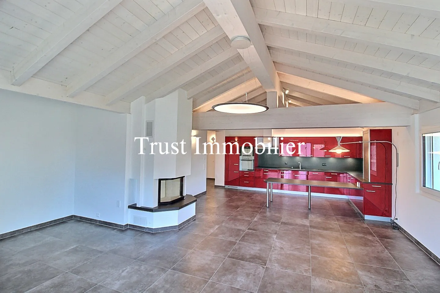 4034L. SUPERB ATTIC FOR RENT, BETWEEN PLAIN AND MOUNTAINS - Photo 5 of 13