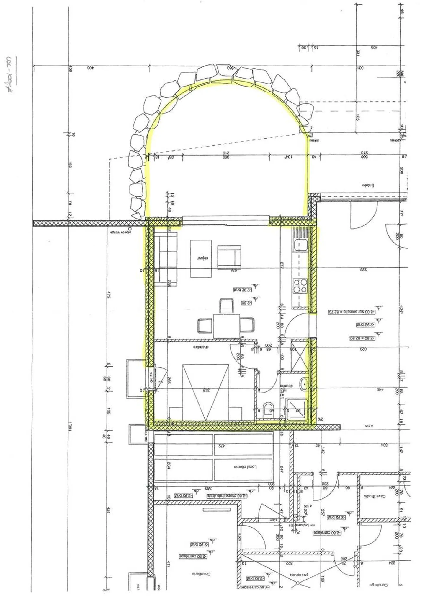 Charming Garden-Level Apartment - Photo 5 of 13