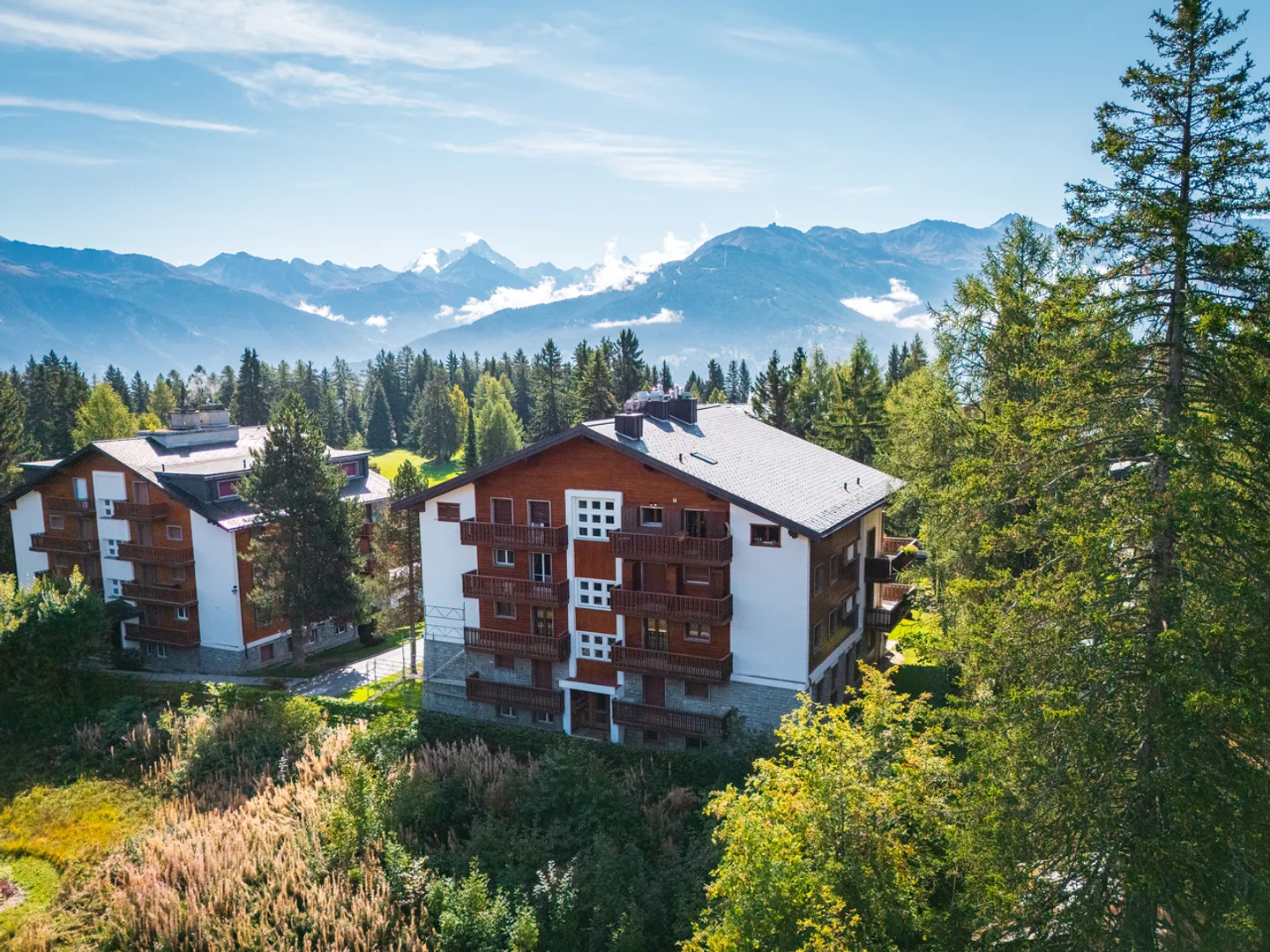 4006. 4.5-room luxury apartment, near Crans center - Photo 5 of 13