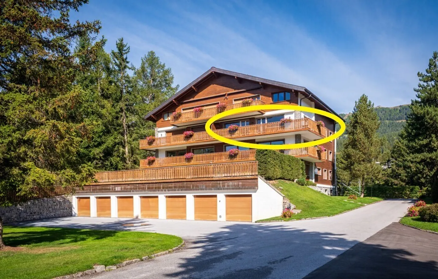 4006. Appartamento di lusso 4.5 locali, vicino al centro di Crans - Foto 3 di 13