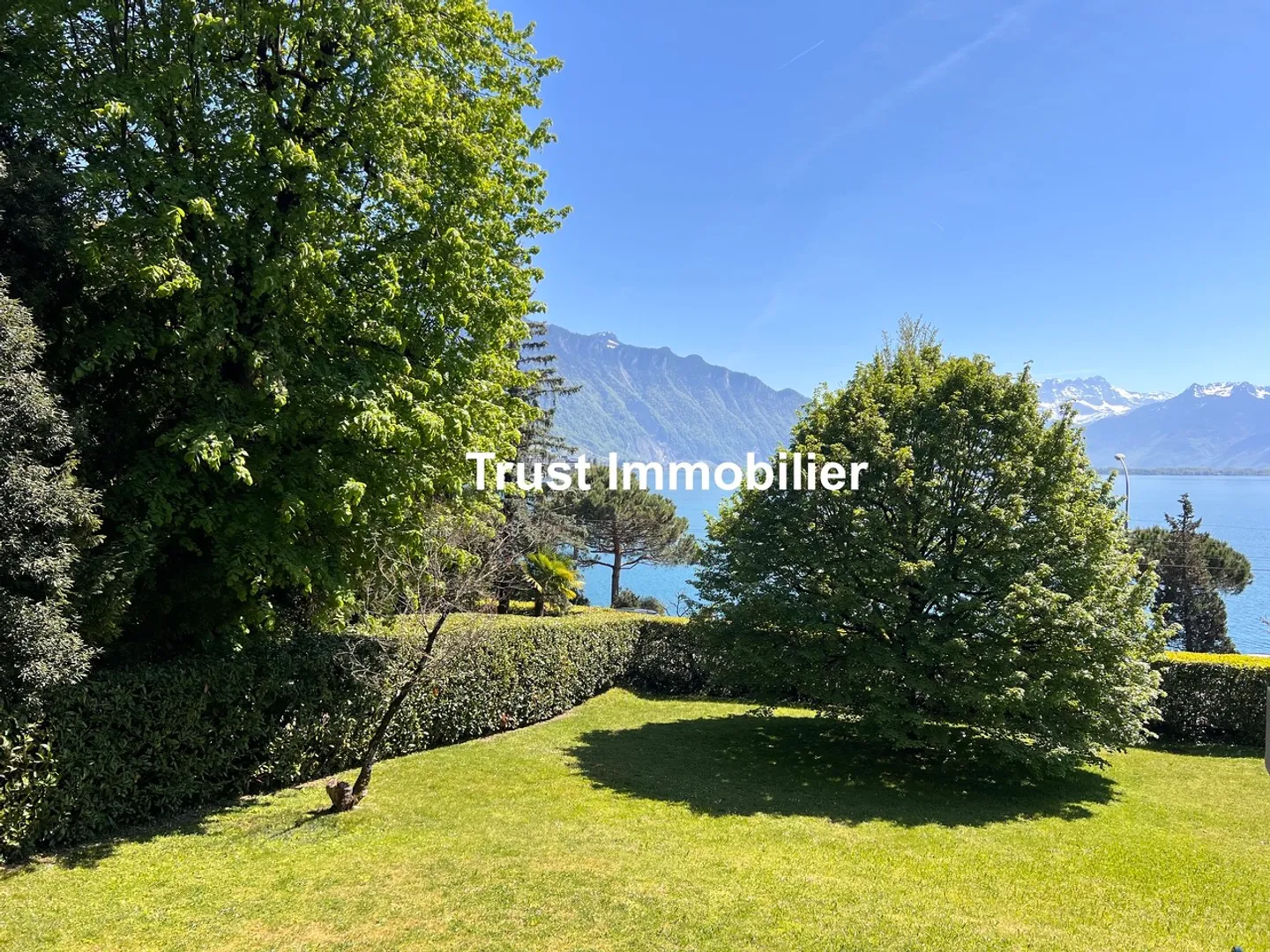 Appartement rénové avec vue lac - Photo 9 sur 10