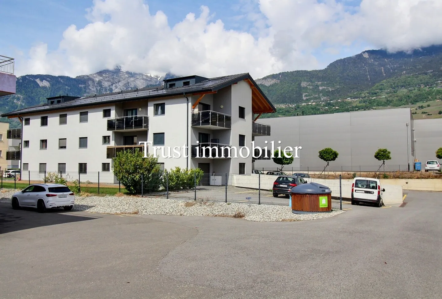 Immeuble de Rendement Exclusif à Conthey - Photo 10 sur 13